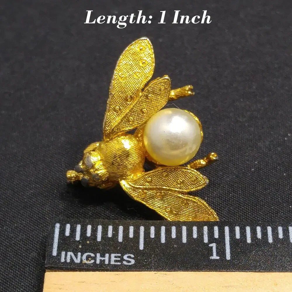 Vintage Hattie Carnegie Insect Brooch, Faux Pearl, 1960s Vintage Jewelry